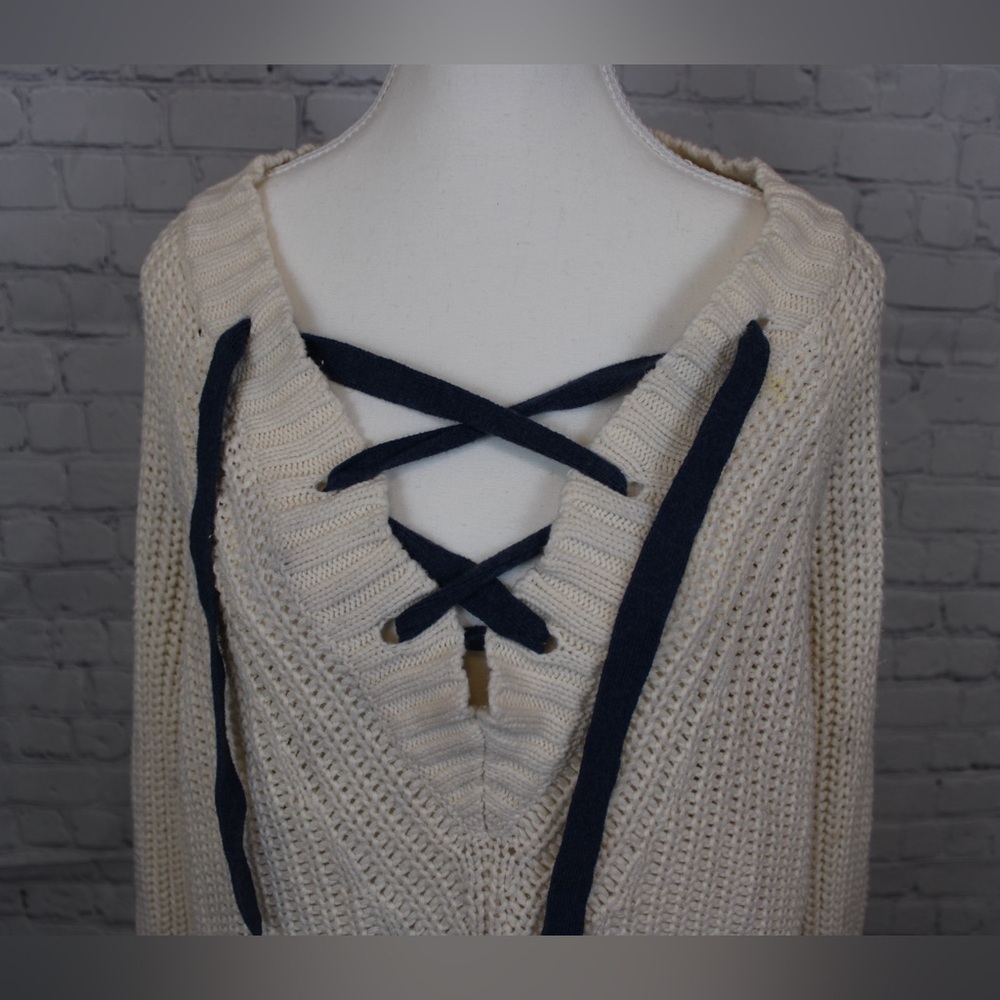 AERIE KNIT CREAM AND NAVY LACE UP SWEATER - Size XL SKU:136 - Picture 4 of 5